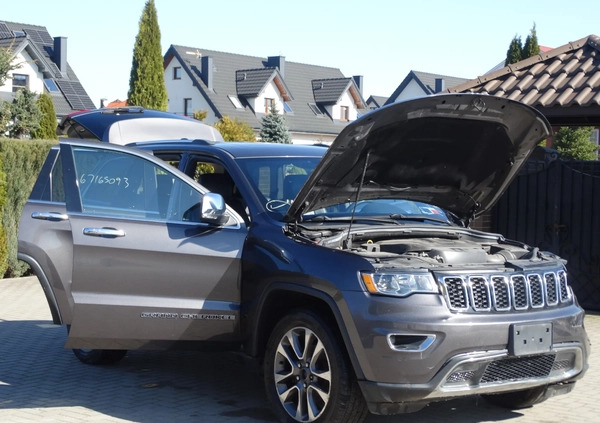 Jeep Grand Cherokee cena 75900 przebieg: 102000, rok produkcji 2018 z Białystok małe 379